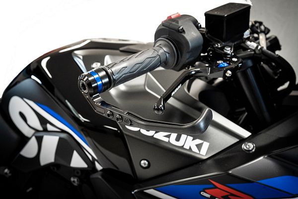 GSX-8S TEAM SUZUKI_Detail_01